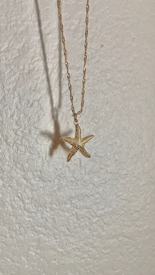 Gold Starfish Pendant Necklace