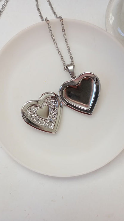 Ashwear’s Heart Photo Locket