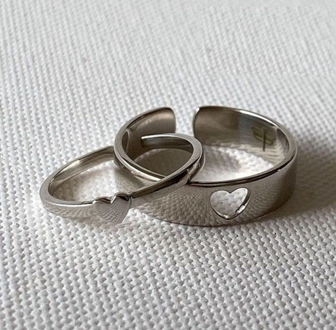 Heart couple ring