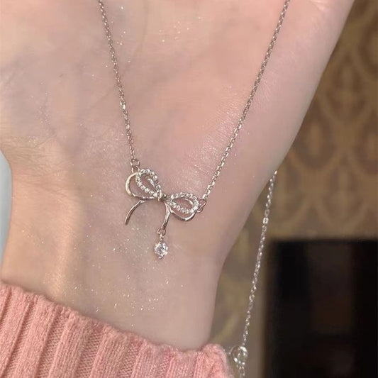 Luna Bow Necklace